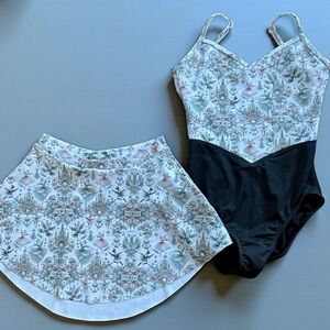 Like New! DANSE DE PARIS
NUTCRACKER 24 "DEMI JARDIN Leotard & Skirt Adult Small